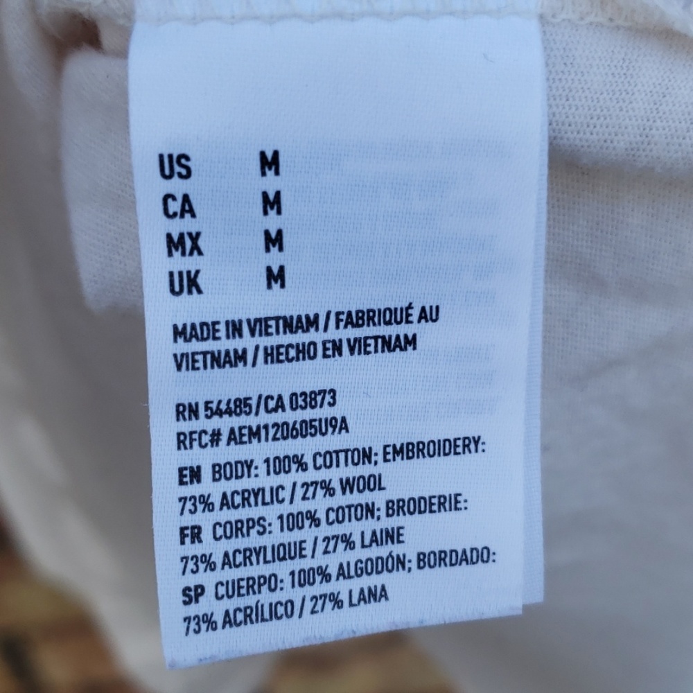 AE Racerback Graphic Tank - Picture 5 of 6